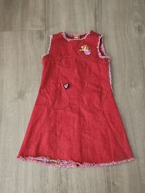 Chickeeduck Revisable Red Sleeveless Denim Dress with Heart Patch Girls Size 4